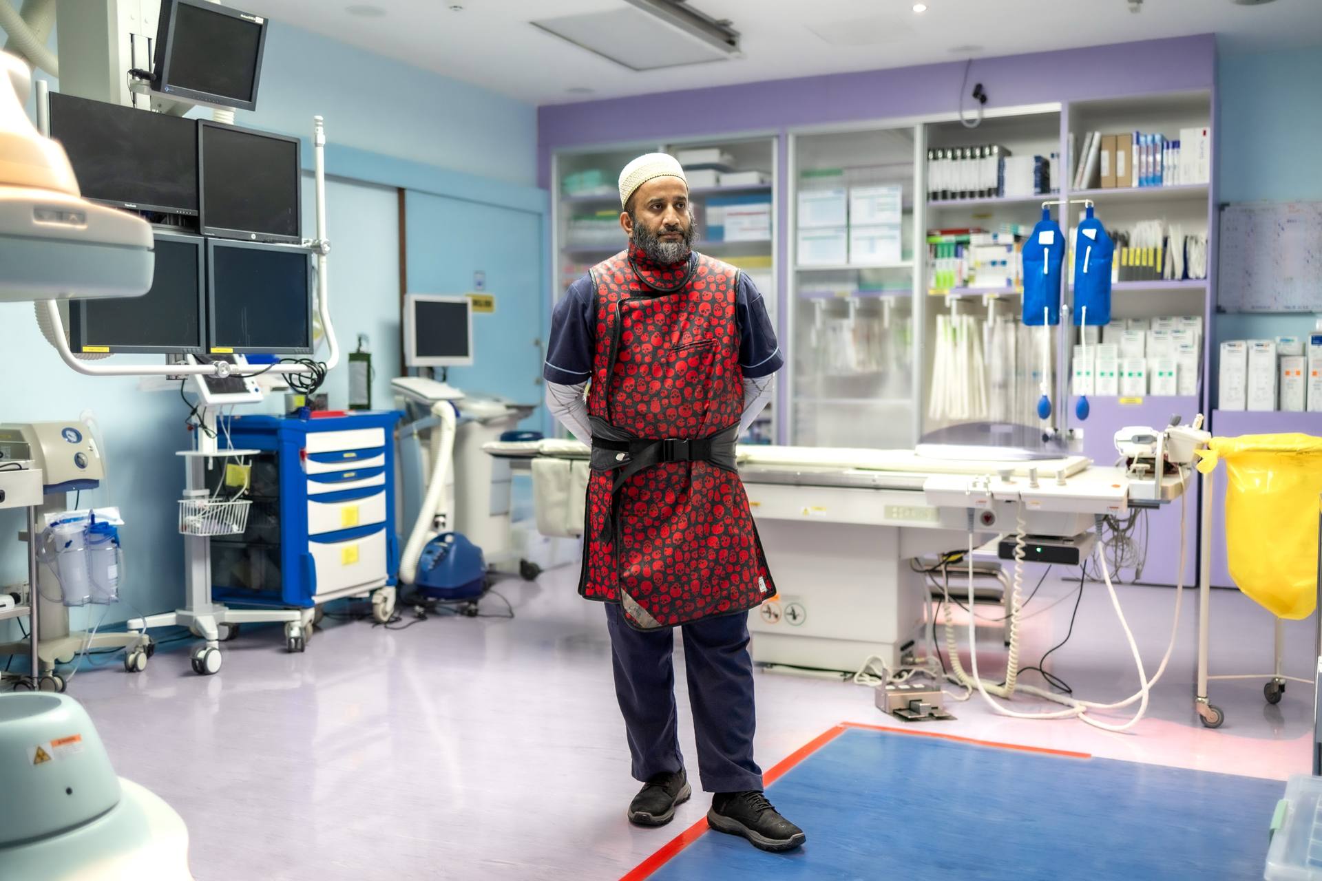 Assoc. Prof. Dr. Onn Akbar Ali in the cardiac catheterisation lab